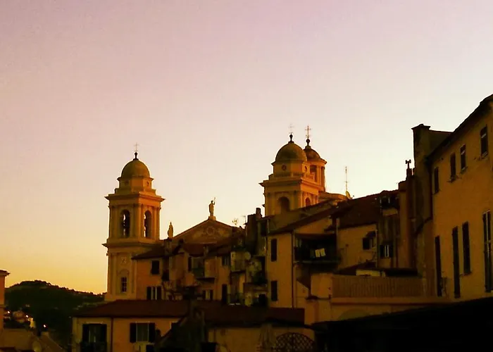 Il Filo Di Arianna 3* Imperia